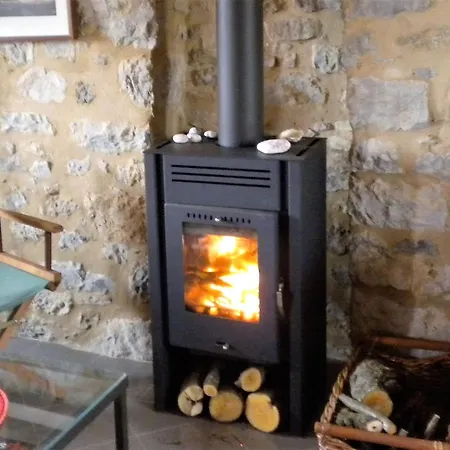 In Leonidio Near Mount Parnon Holiday home *