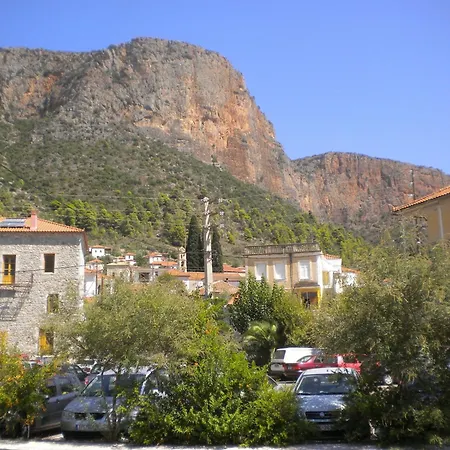 Casa de Férias In Leonidio Near Mount Parnon Peleta