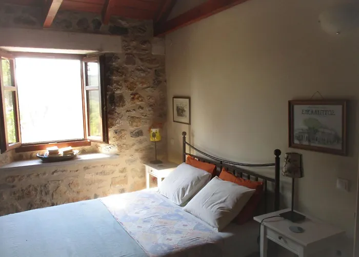 In Leonidio Near Mount Parnon Vakantiehuis Peleta